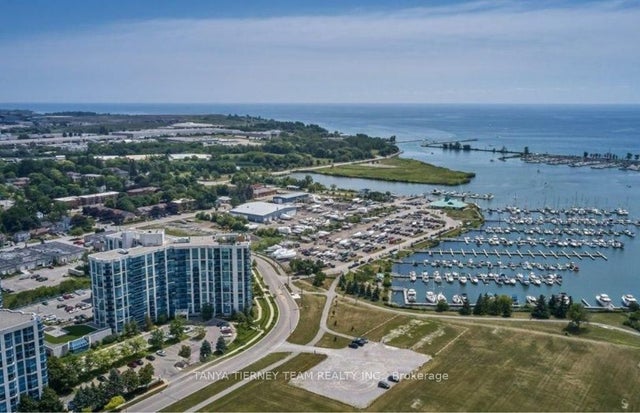 340 Watson Street W 903, Whitby