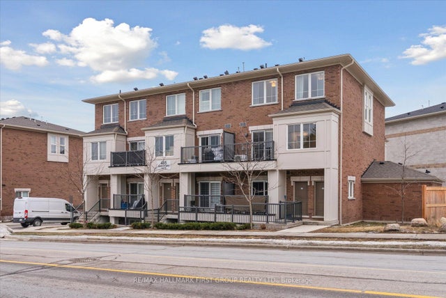 485 Beresford Path 6, Oshawa