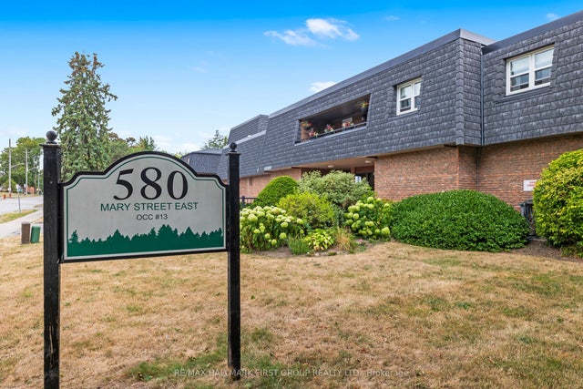 580 Mary Street E 102, Whitby