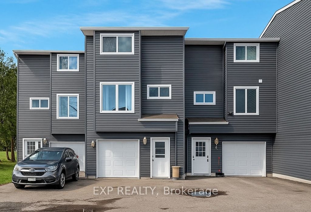 113 North Street 2, Georgina