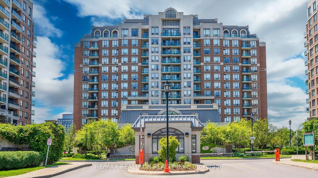 330 Red Maple Road 103, Richmond Hill