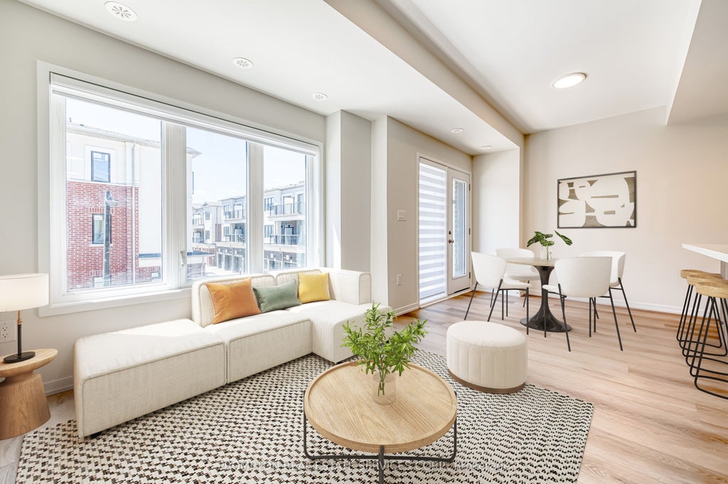 20 Matawin Lane, Richmond Hill