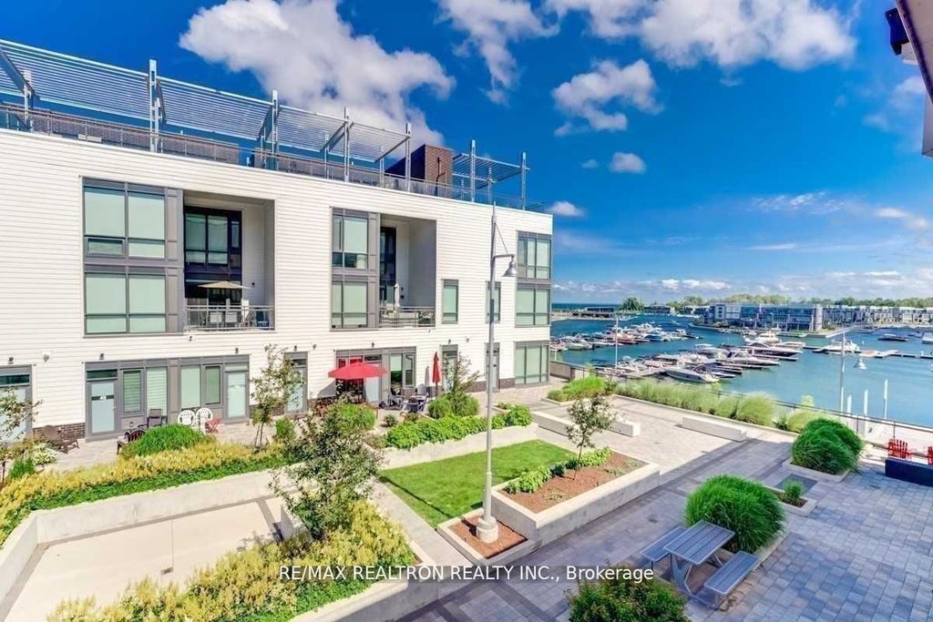 275 Broward Way 61, Innisfil