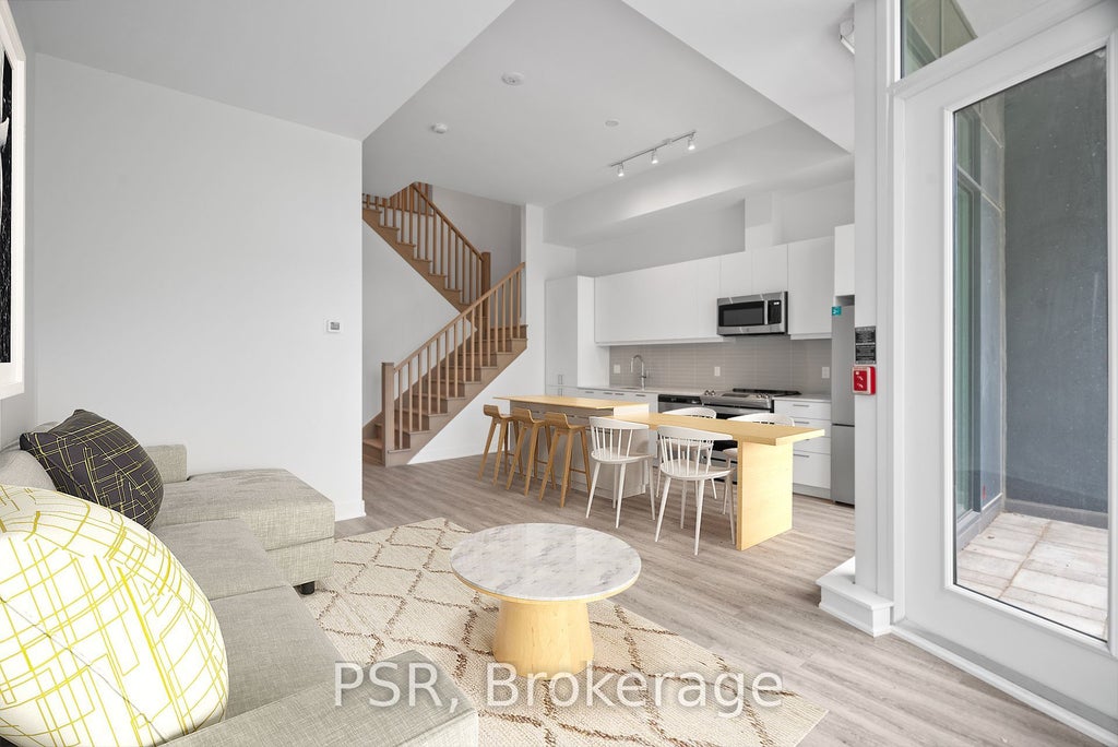 200 Deerfield Road 110, Newmarket