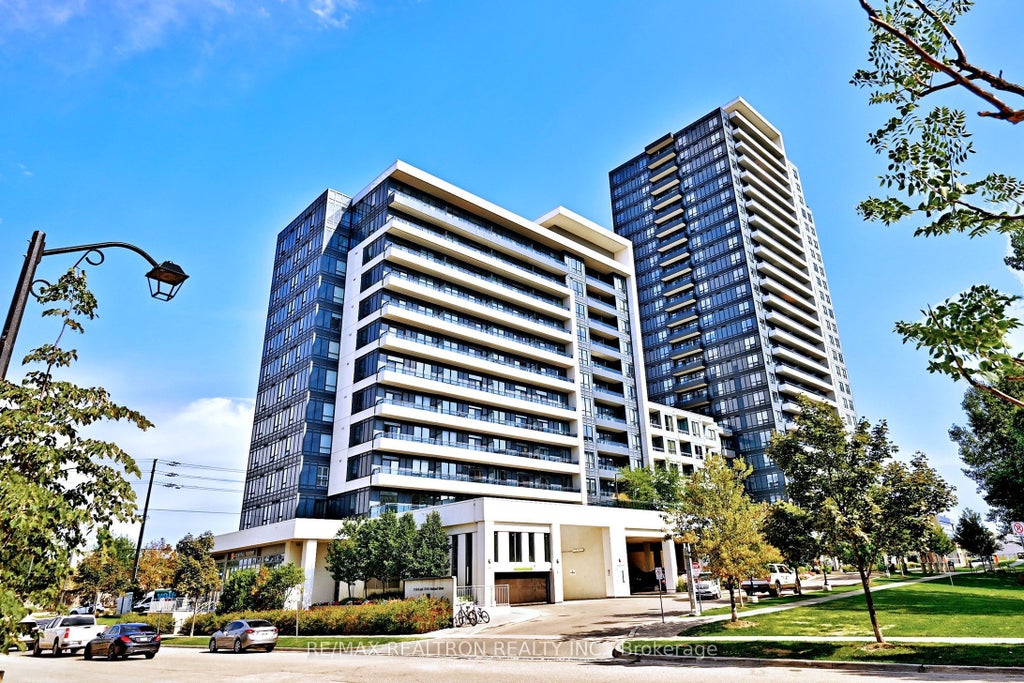 7900 Bathurst Street 1122, Vaughan