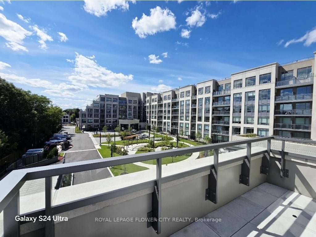 2075 King Road 351, King