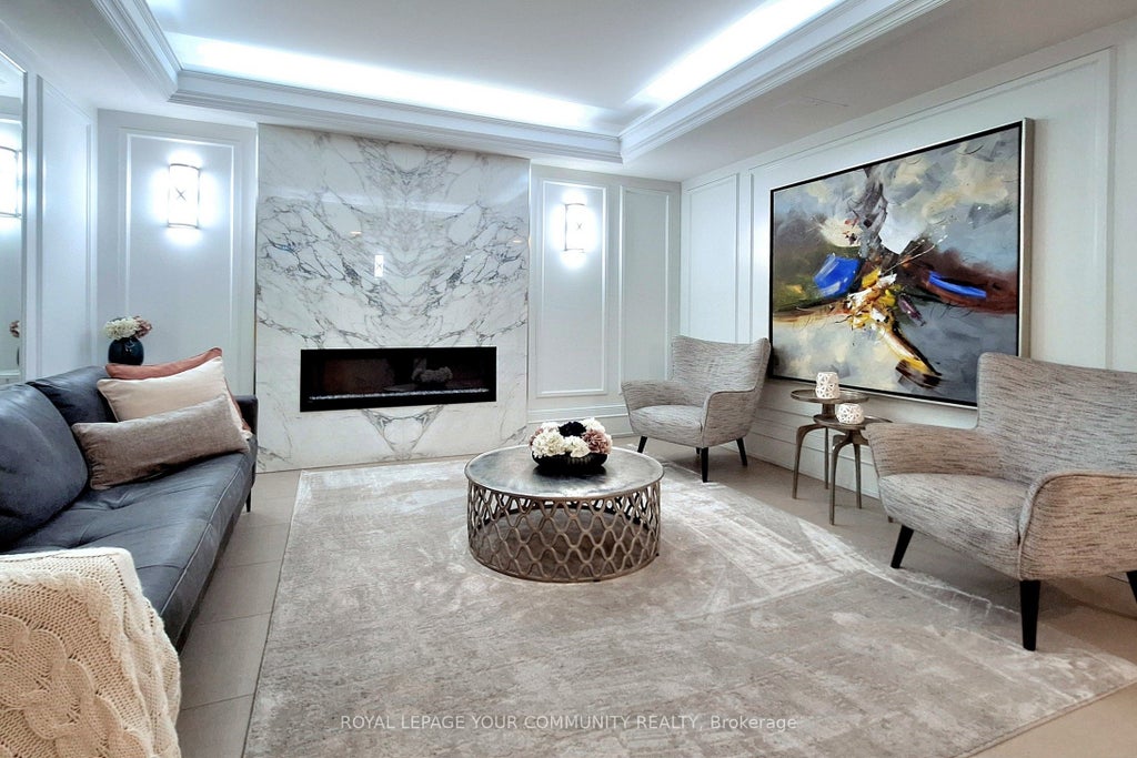 309 Major Mackenzie Drive 205, Richmond Hill