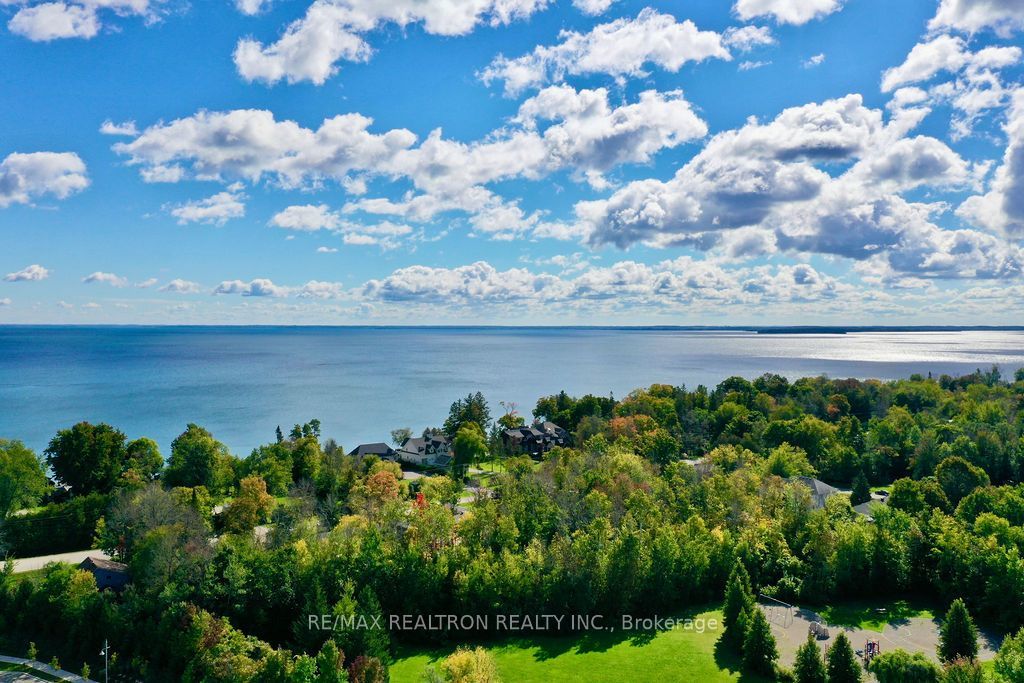 301 Sea Ray Avenue C404, Innisfil