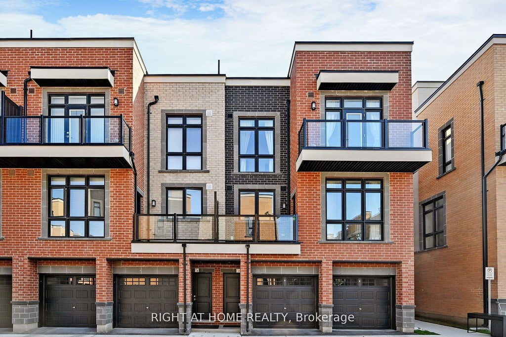 9 Phelps Lane Th7, Richmond Hill