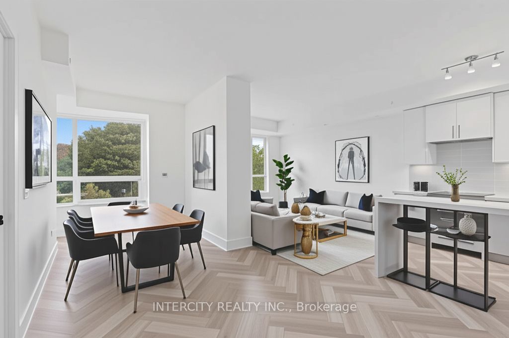 2075 King Road 205, King