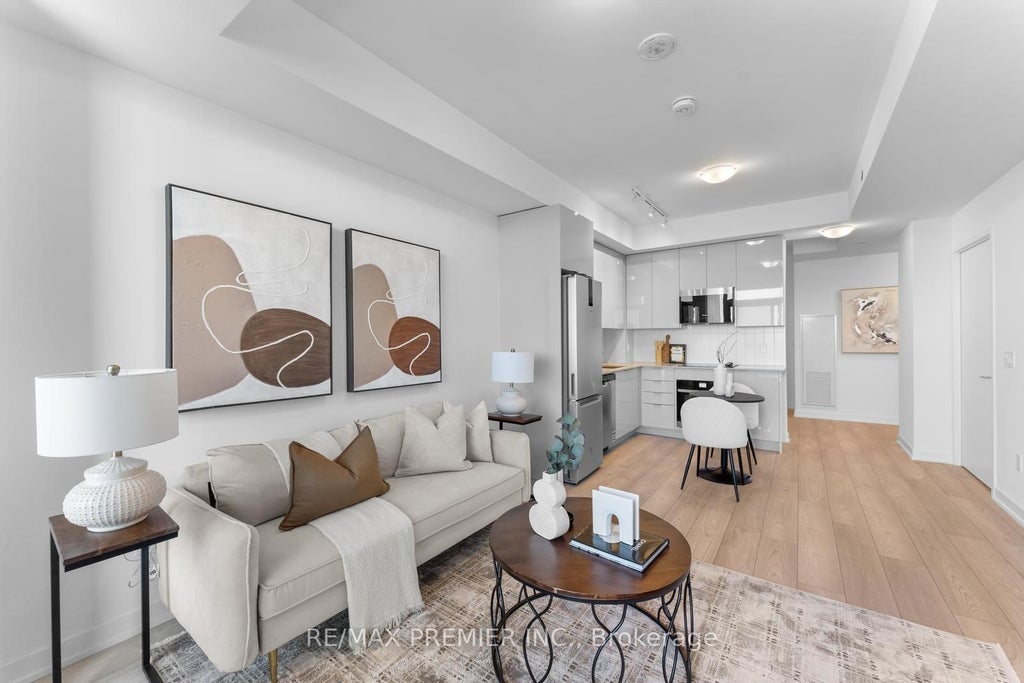 10 Abeja Street 2617, Vaughan