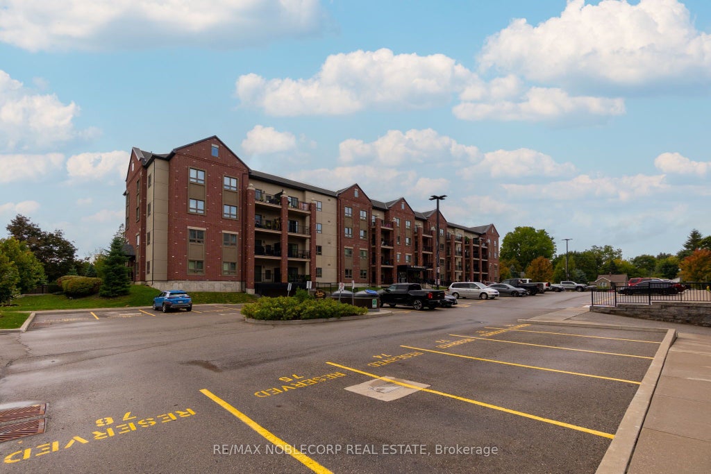 157 Wellington Street E 206, New Tecumseth