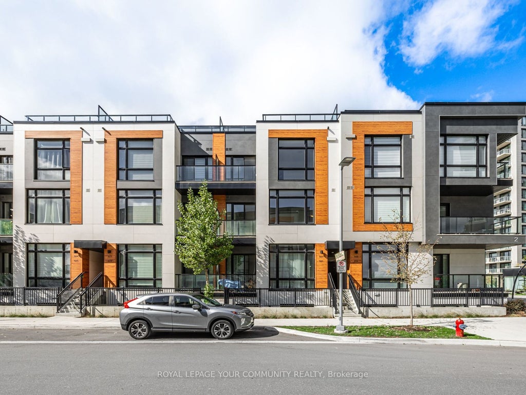 2 Steckley House Lane 920, Richmond Hill