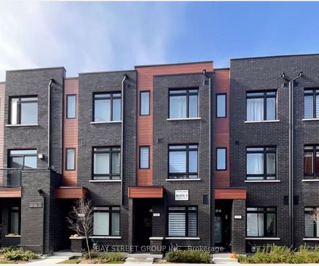 370 G Red Maple Road 12, Richmond Hill