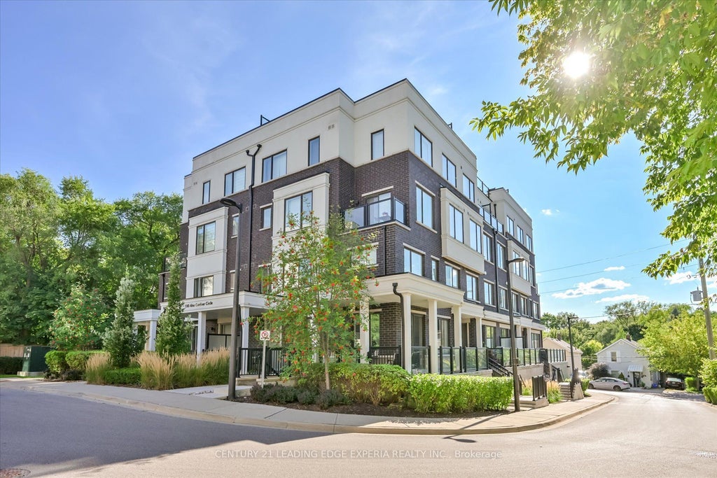 100 Alex Gardner Circle 2, Aurora