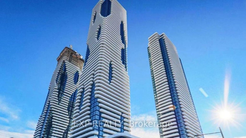 28 Interchange Way 1908, Vaughan