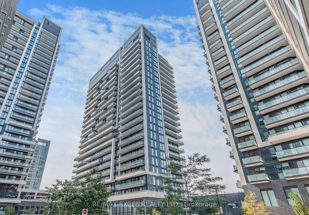 95 Oneida Crescent 1204, Richmond Hill