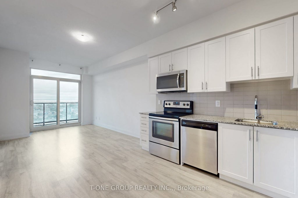 3700 Highway 7 N/a 1606, Vaughan