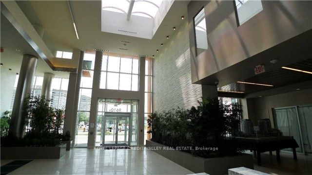 9608 Yonge Street 901, Richmond Hill