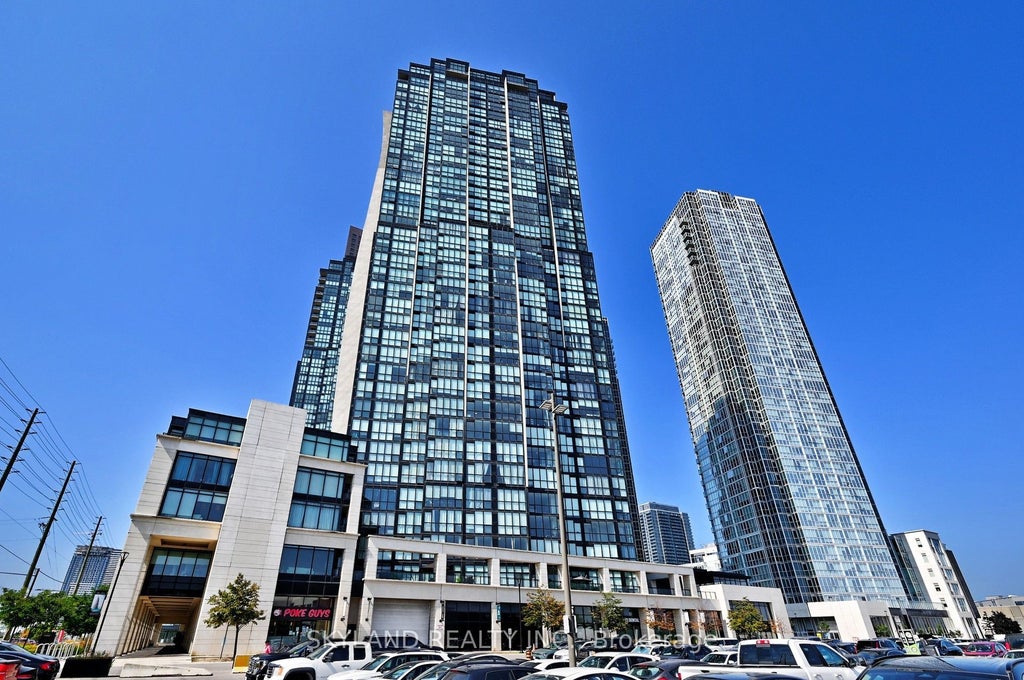 2900 Highway 7 Road 903, Vaughan