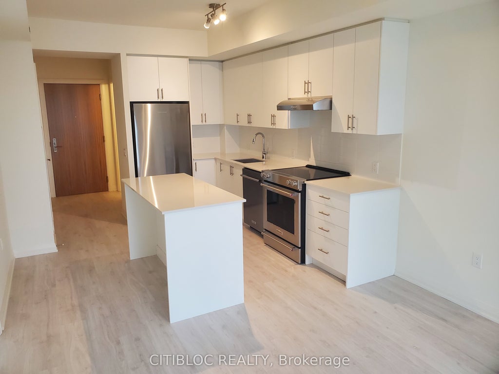 8960 Jane Street 2518, Vaughan