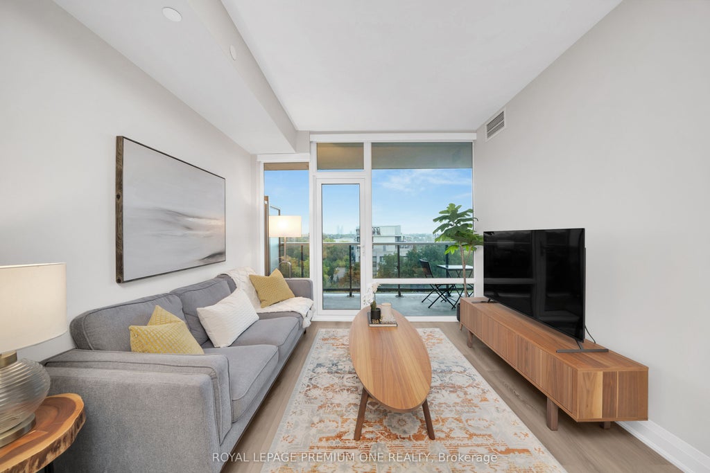 4800 Highway 7 Road 623, Vaughan