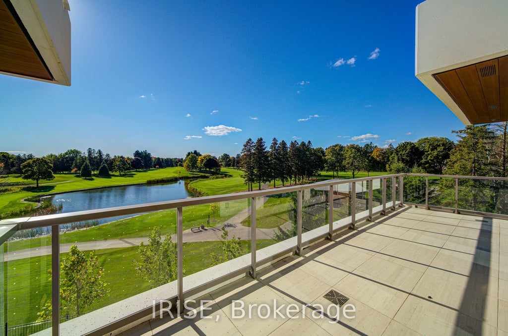 399 Royal Orchard Boulevard 221, Markham