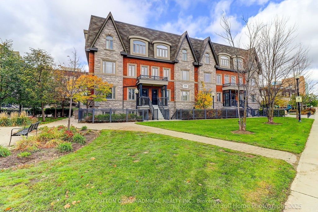 326 John Street 143, Markham