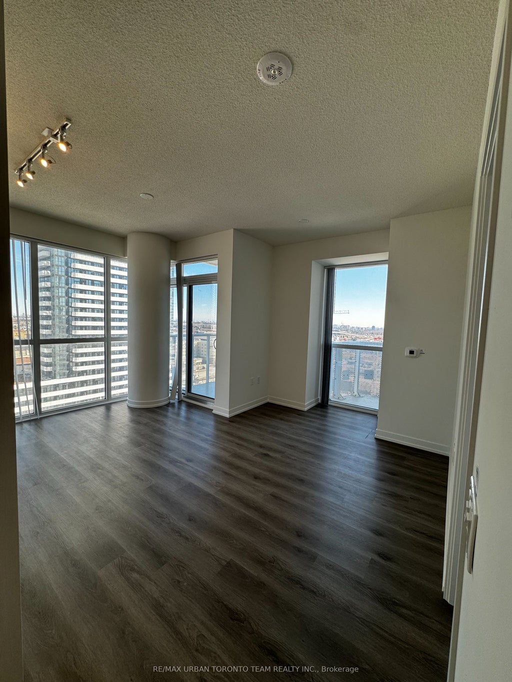 225 Commerce Street 1202, Vaughan