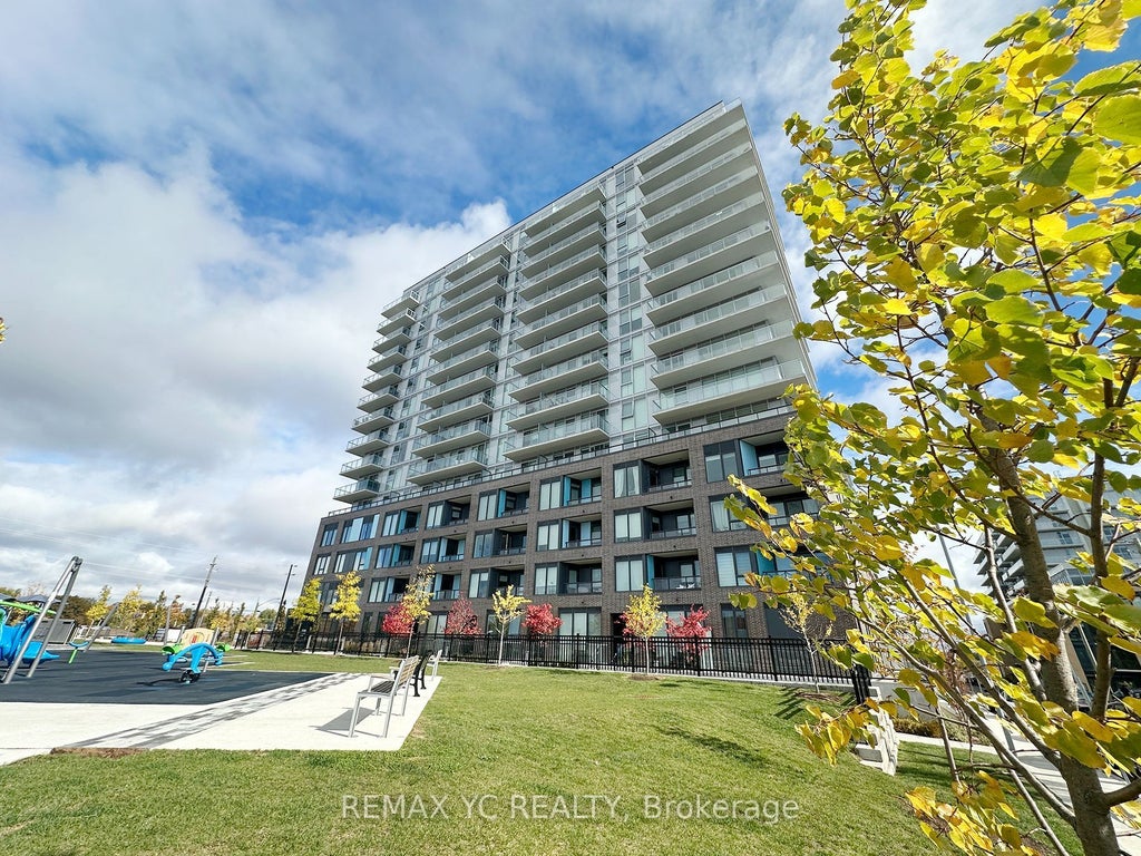 185 Deerfield Road 501, Newmarket