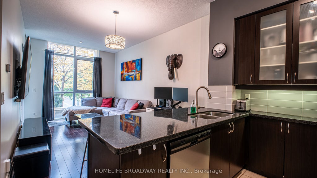 1 Upper Duke Crescent 112a, Markham