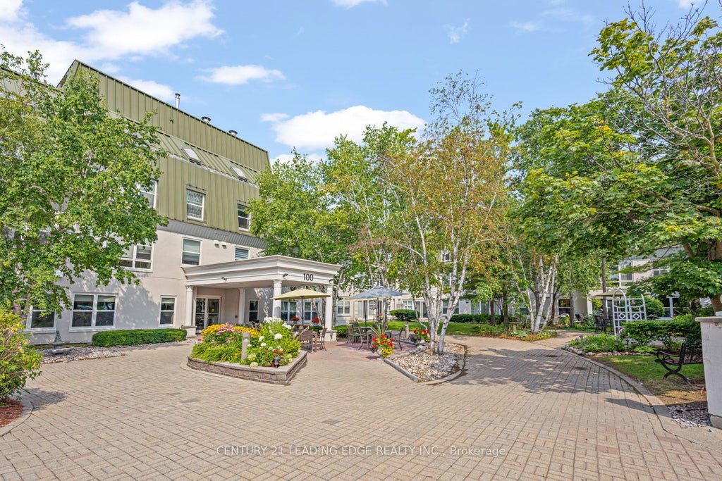 100 Anna Russell Way Ph2, Markham