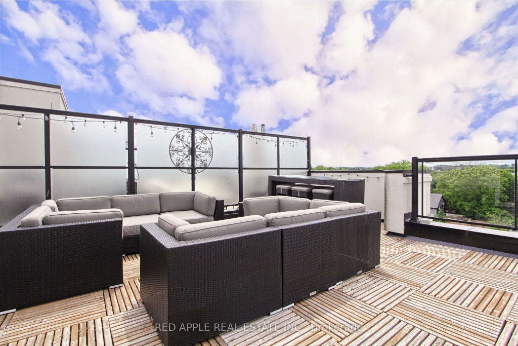 600 Alex Gardner Circle 110, Aurora