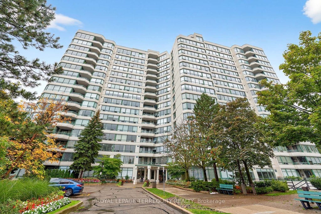 110 Promenade Circle 1402, Vaughan