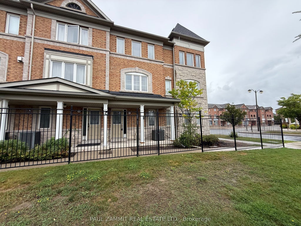 74 Sanctuary Way, Markham