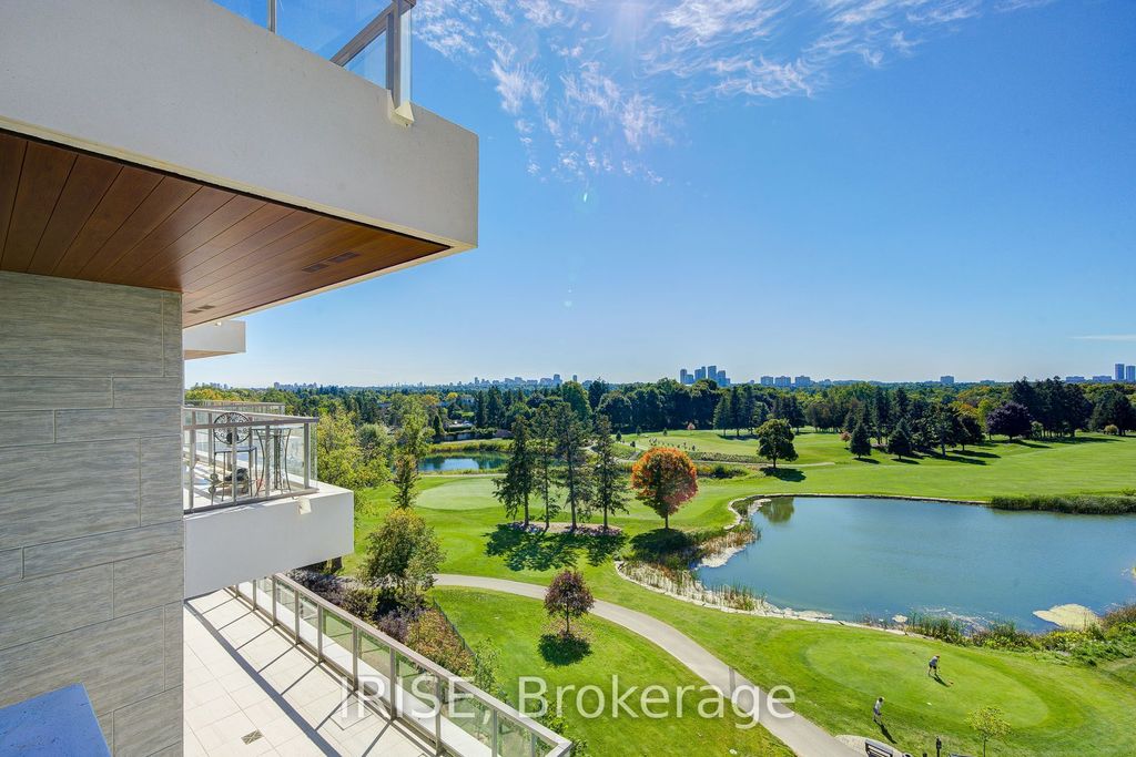 397 Royal Orchard Boulevard 708, Markham