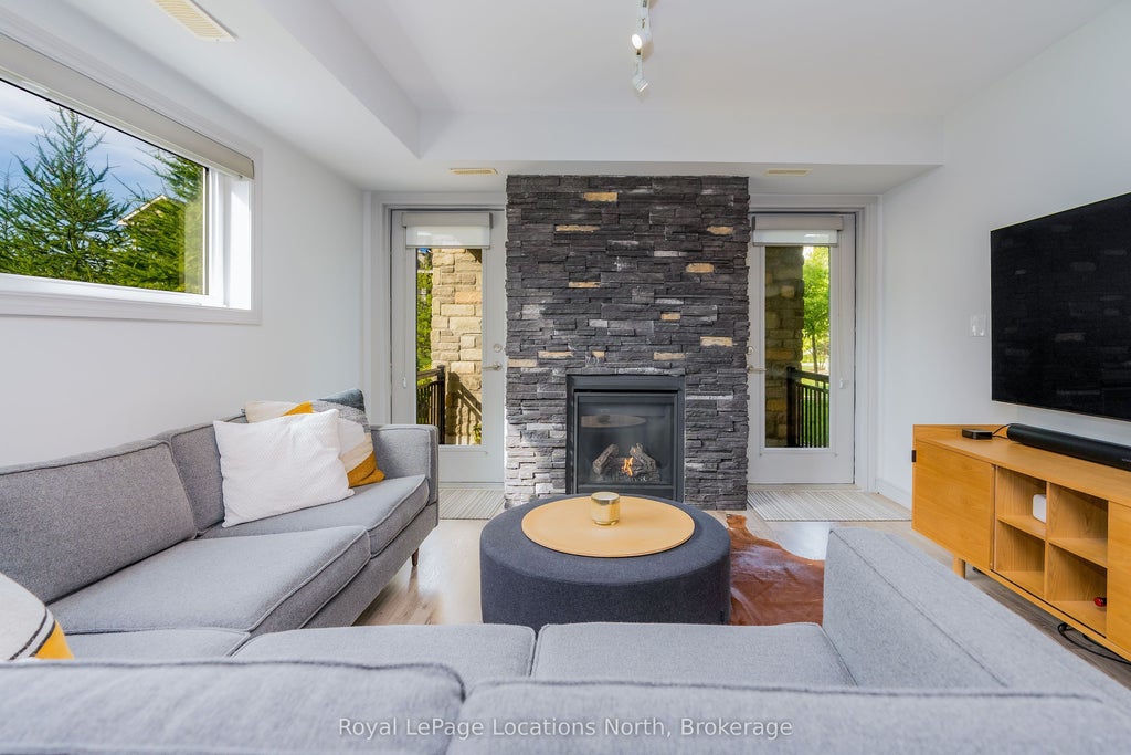 4 Cove Court 101, Collingwood