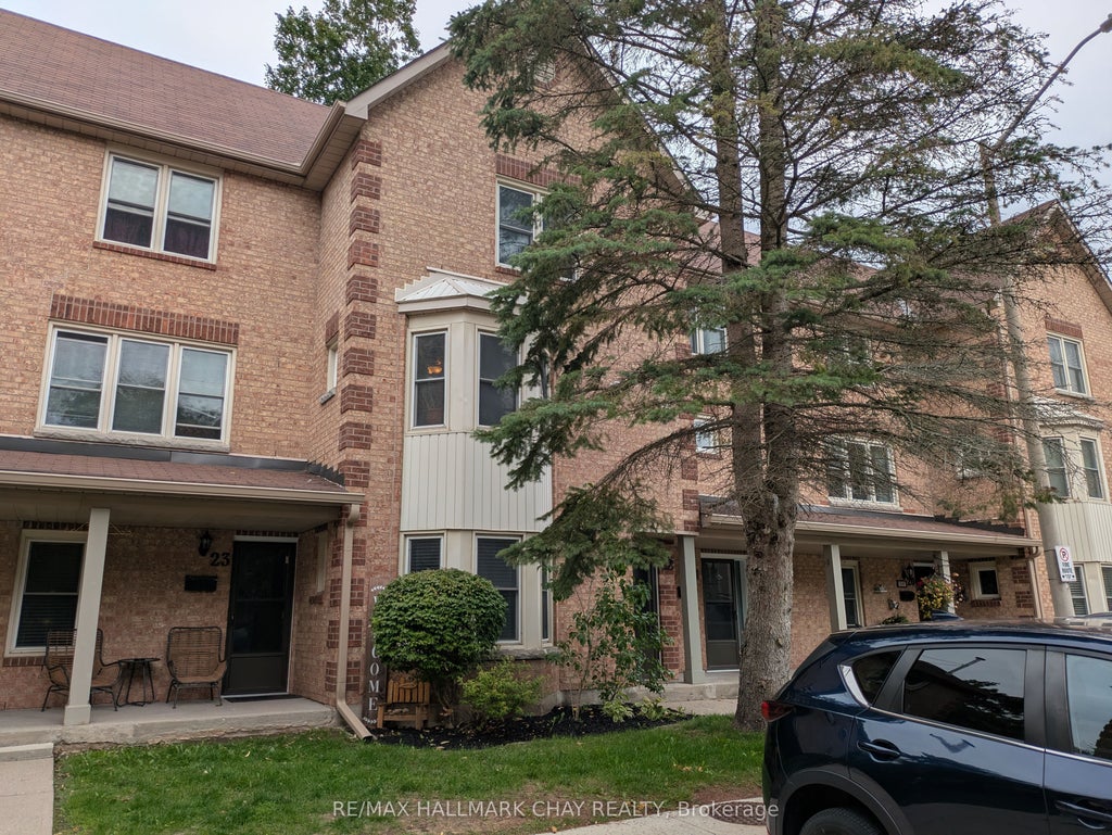 119 D'ambrosio Drive 22, Barrie