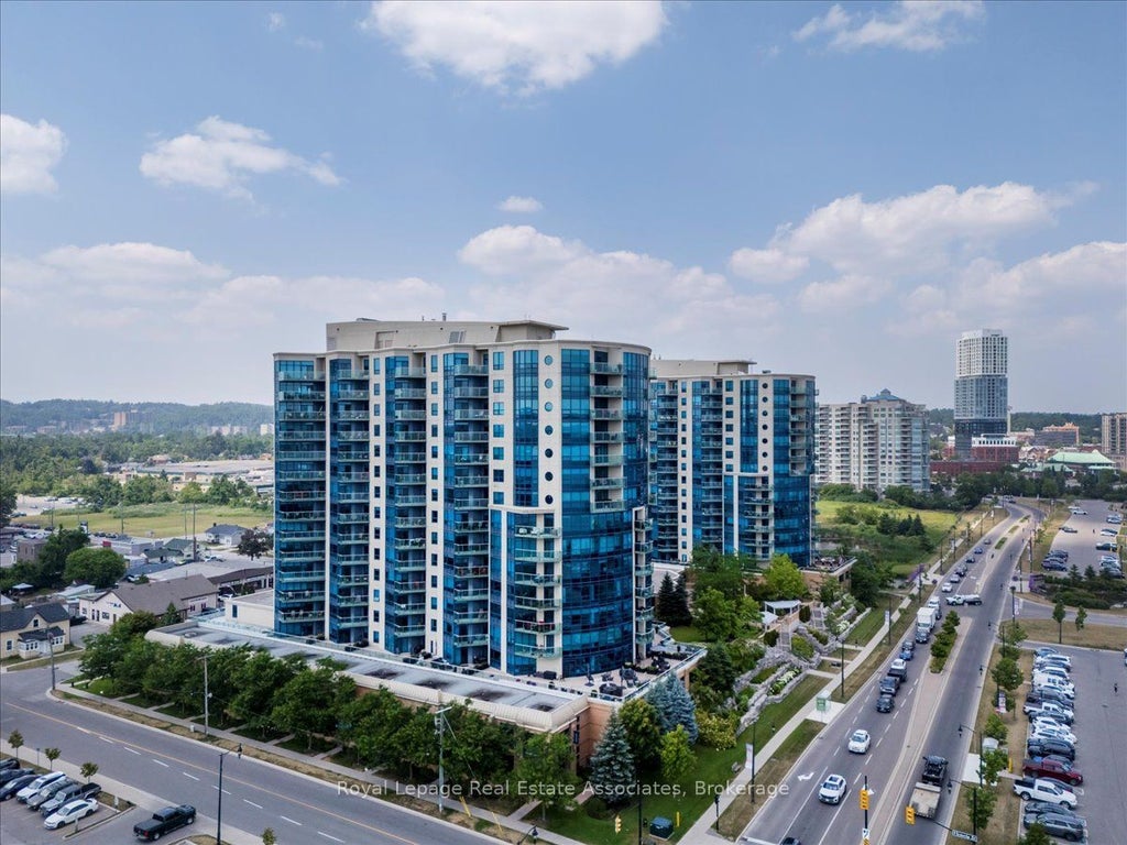 37 Ellen Street 811, Barrie