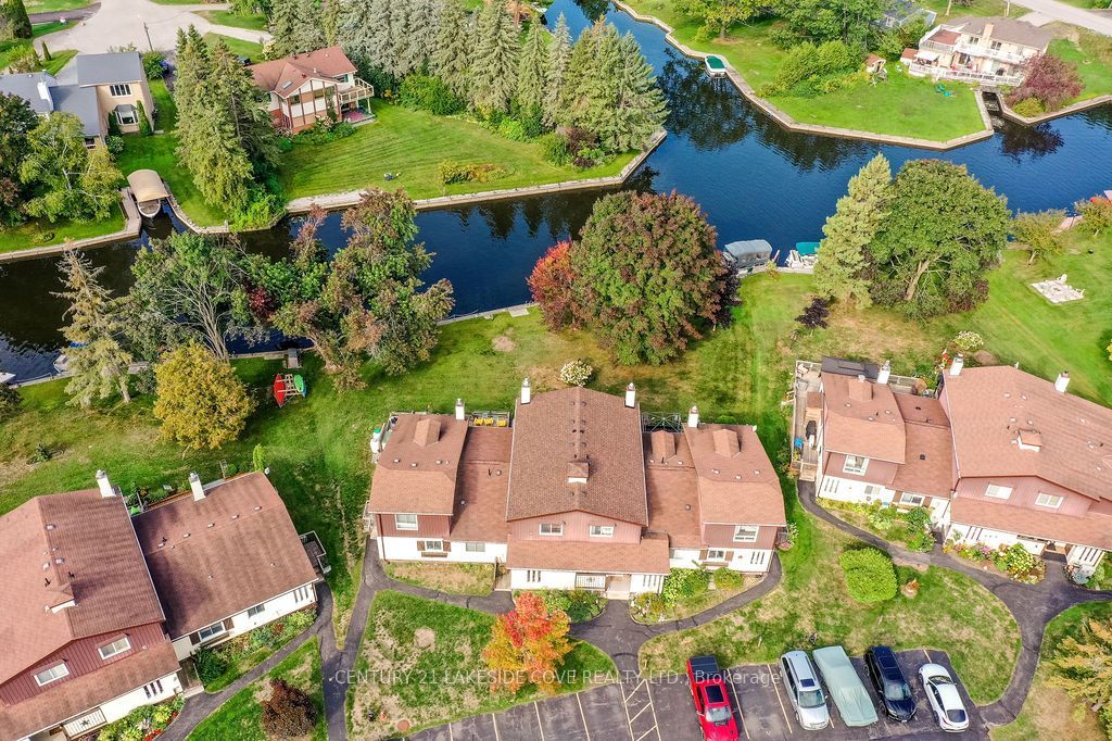 70 Laguna Parkway Unit #7, Ramara