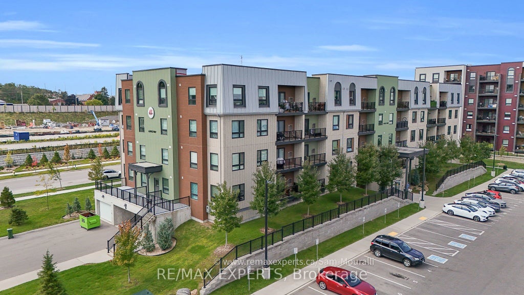 6 Spice Way 207, Barrie