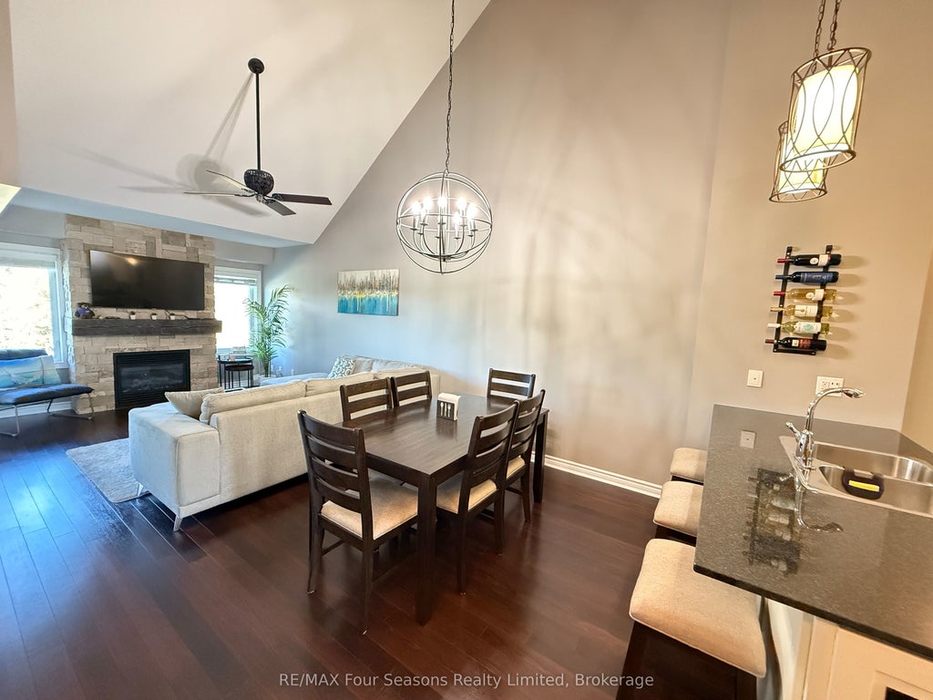 3 Brandy Lane Drive 302, Collingwood