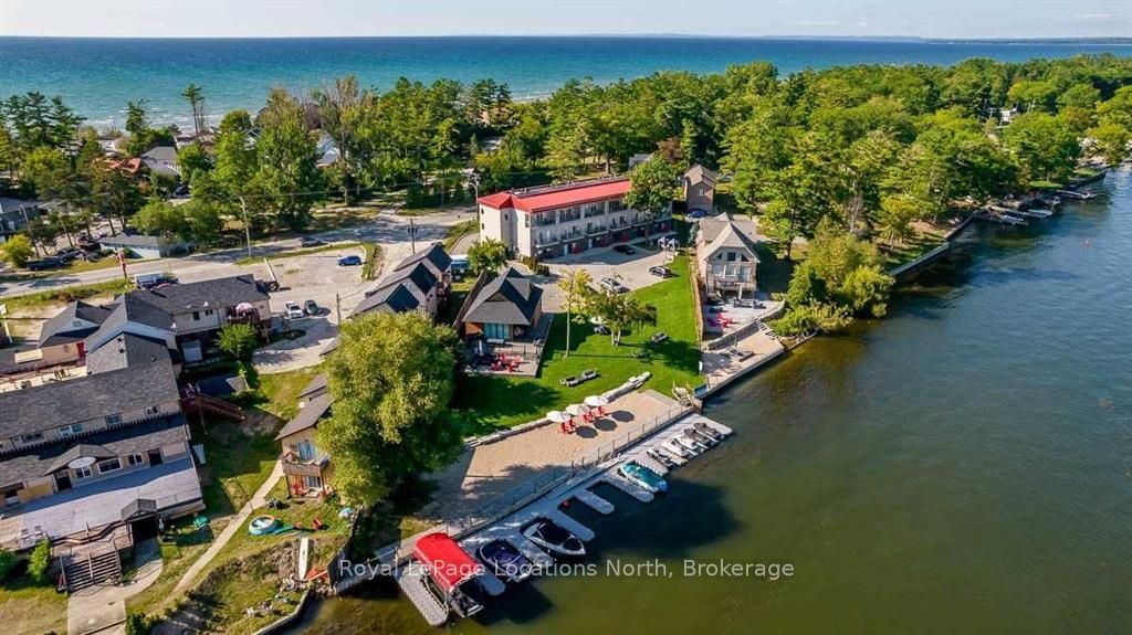 361 Mosley Street 601, Wasaga Beach