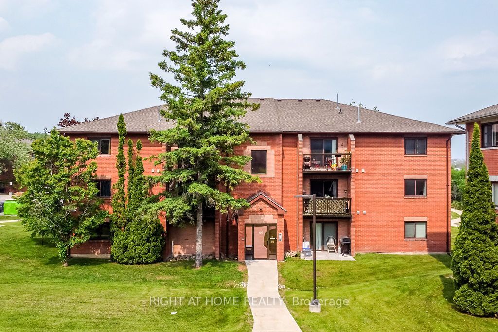 179 Edgehill Drive B6, Barrie