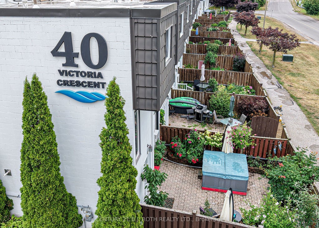 40 Victoria Crescent 15, Orillia