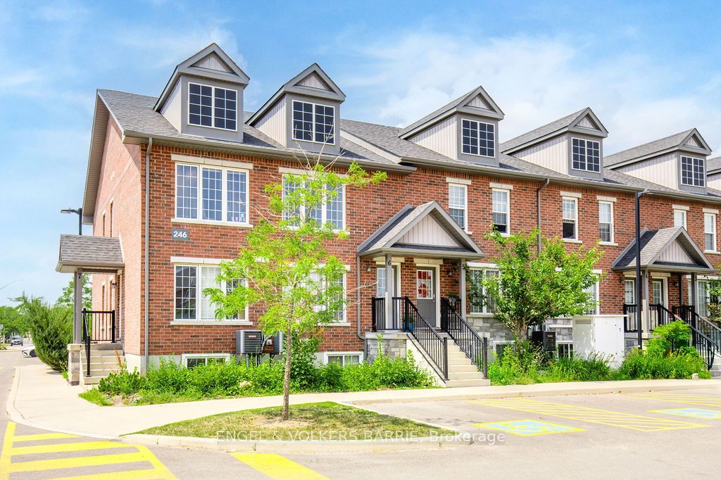 246 Penetanguishene Road 6, Barrie