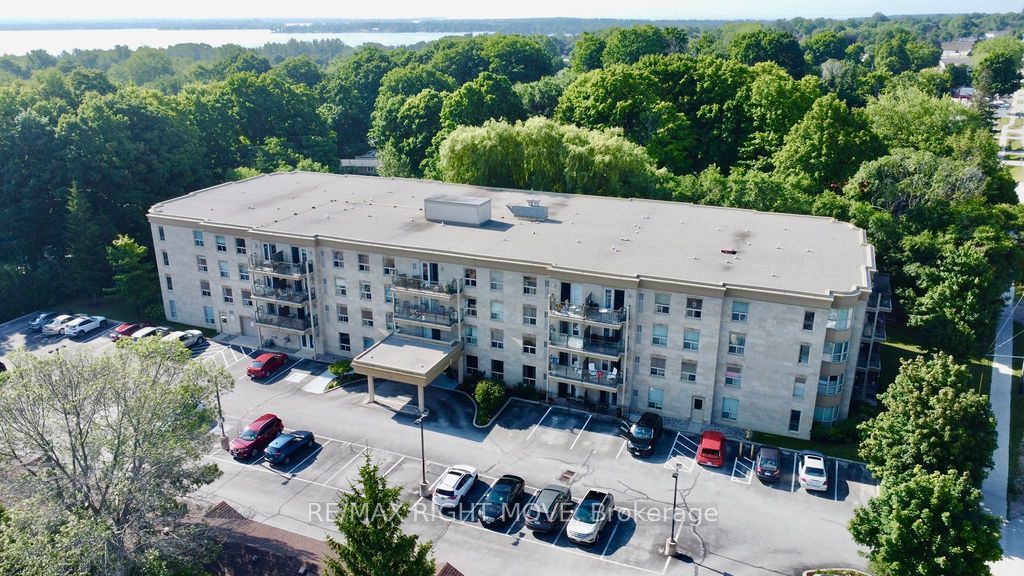 486 Laclie Street 313, Orillia