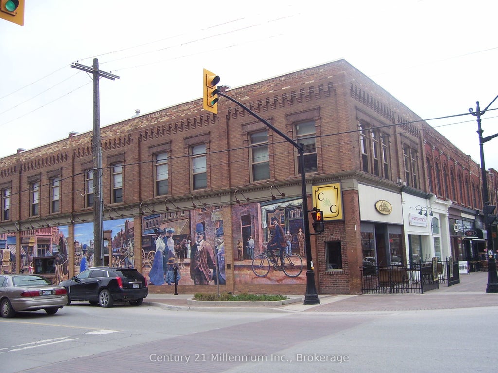 68 Hurontario Street 2, Collingwood