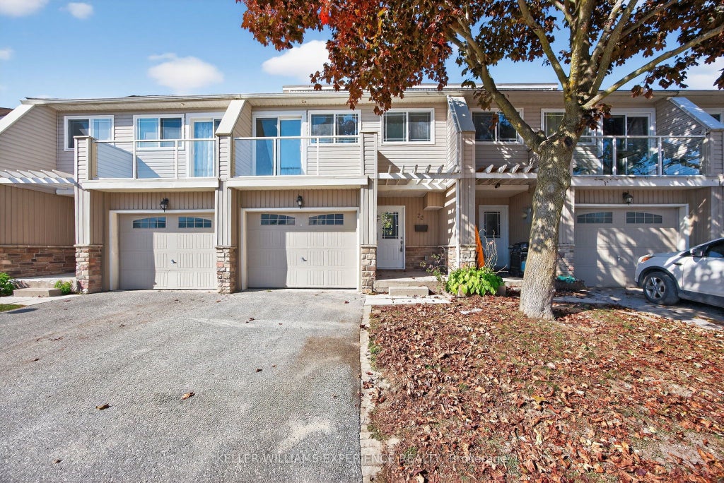 12 Lankin Boulevard #22, Orillia