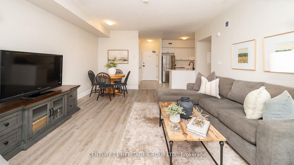 54 Koda Street 207, Barrie